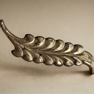 Vintage Gold Leaf Brooch